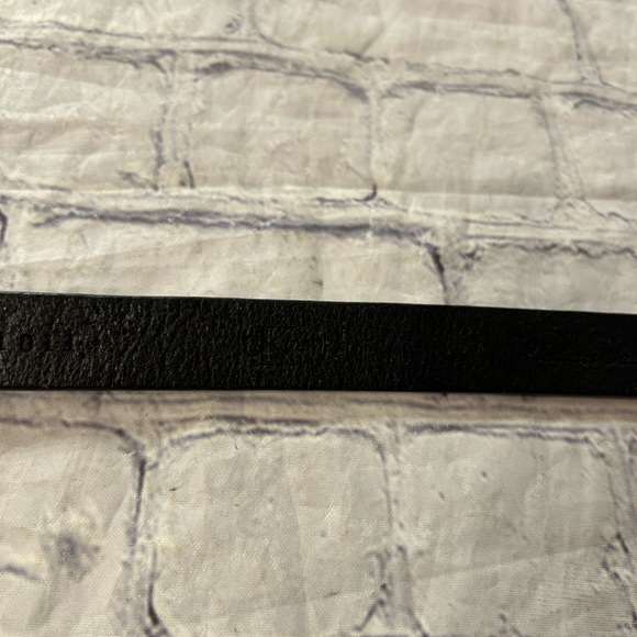 CALVIN KLEIN THIN BLACK ITALIAN SADDLE LEATHER WOMEN’S BELT SIZE LARGE - Picture 6 of 9